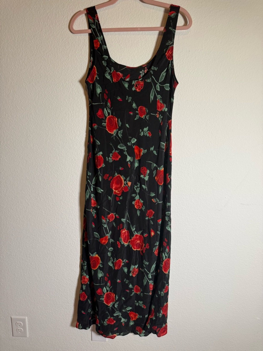 RIXO Bondi Silk Midi Dress Black Red Rose Floral Cottagecore Romantic Date M - Picture 3 of 9